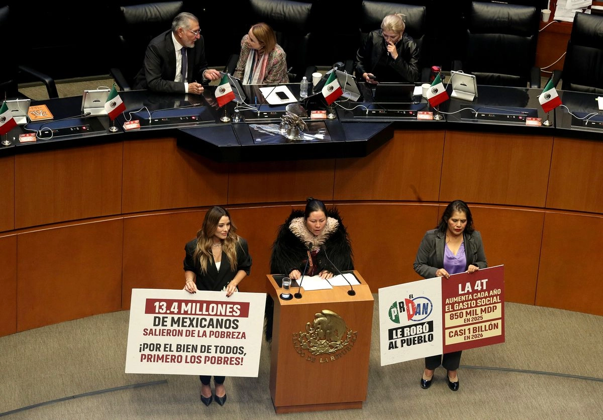 Durante su participación en la sesión de ayer en el Senado, legisladoras de Morena destacaron los avances generados por el gobierno de la 4T. Foto 