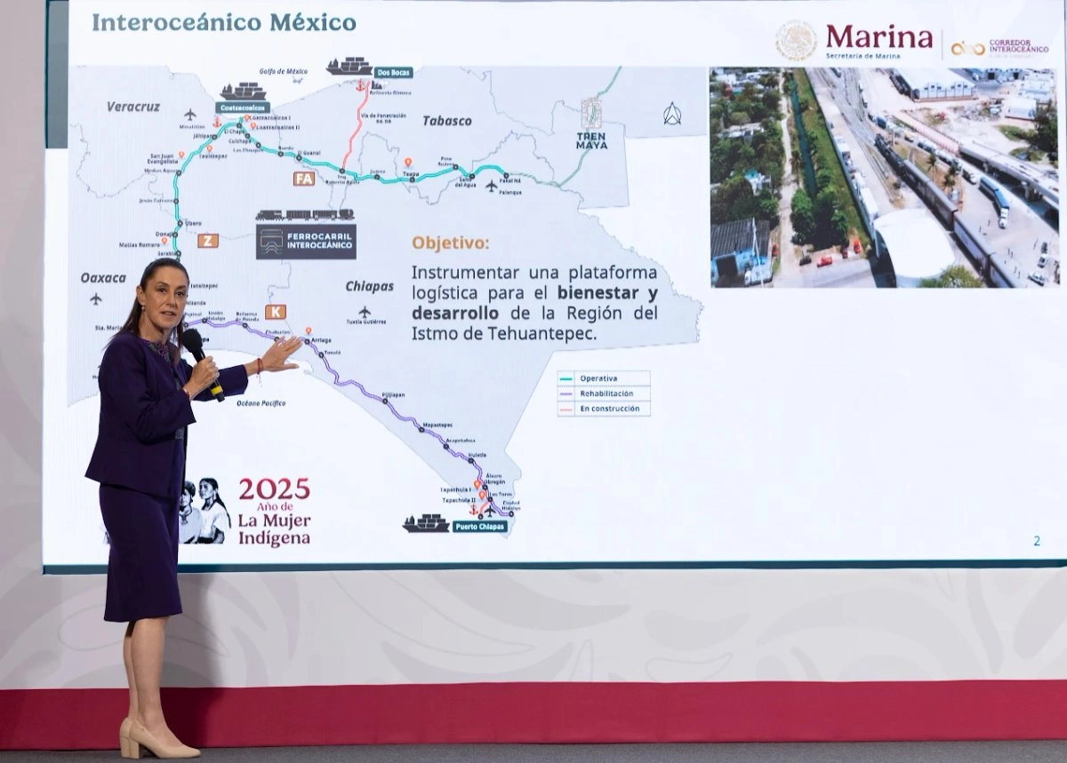  La presidenta Claudia Sheinbaum informó que el primer tramo del tren de pasajeros suburbano El Tehuanito entrará en operación en diciembre.