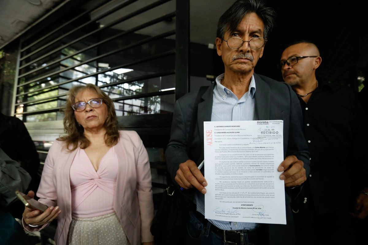 Acusan morenistas déficit democrático. Disidentes de Morena entregaron una carta en la sede nacional para pedir la renovación de las dirigencias locales y protestar contra los “advenedizos del ‘PRIAN’”. Foto 