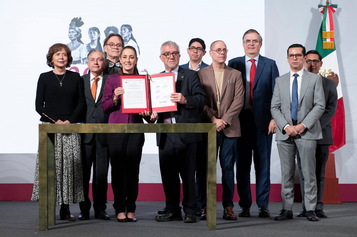 Julio Hernández López