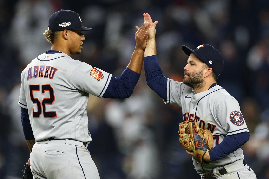 Jugadores de los Astros celebran después de la blanqueada 5-0 sobre Padres de San Diego. Foto Afp