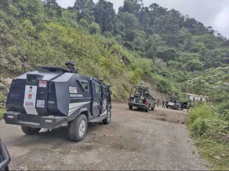 Vehículos de la Guardia Nacional y la Sedena, en Frontera Comalapa, Chiapas, en imagen de archivo. Foto ‘La Jornada’ / Archivo 