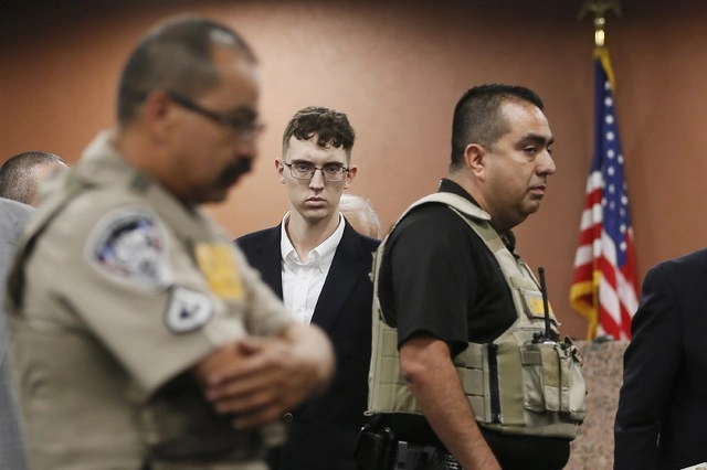 Patrick Crusius, de 21 años y presunto tirador, se enfrenta a un juicio por asesinato en el que se ha declarado inocente. Foto El Paso Times vía Ap