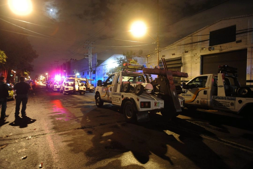 El ataque fue antes de la medianoche del lunes, cuando los trabajadores de grúas se encontraban en el exterior del Centro de Justicia y por las inmediaciones circuló un vehículo desde el cual se disparó en contra de los grulleros.