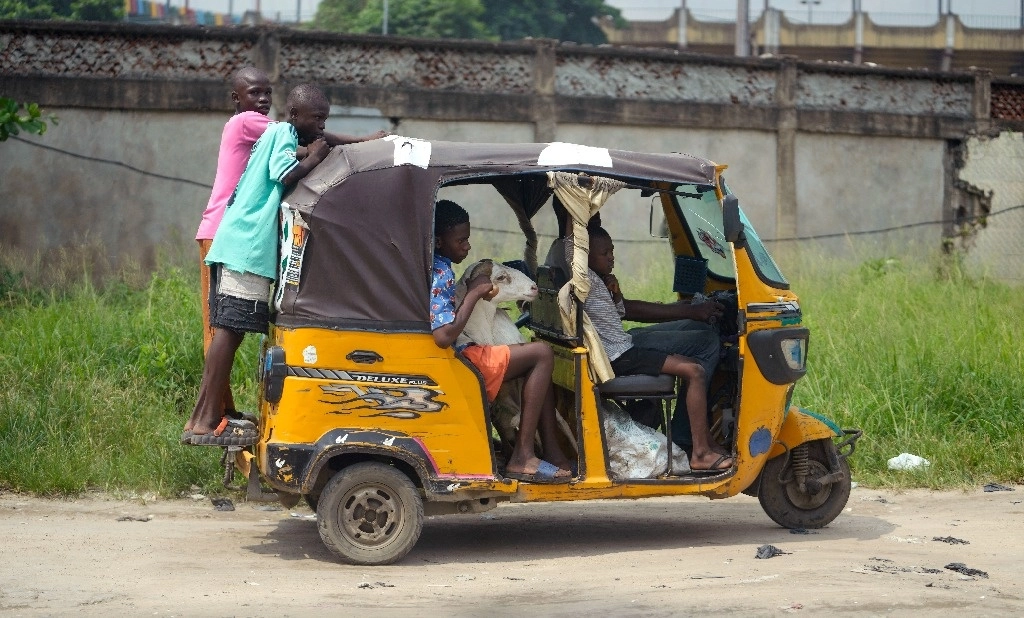 Escena de la vida cotidiana en Lagos, Nigeria. Foto Ap