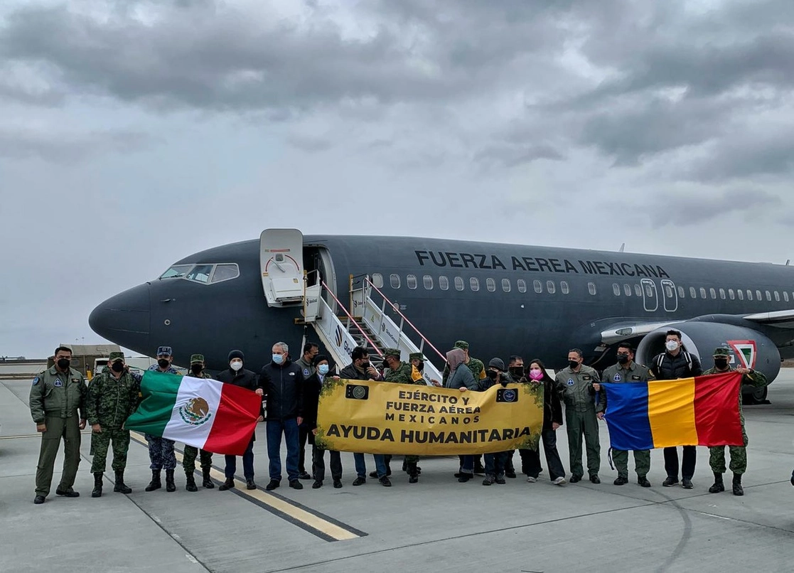 Arribo de la delegación diplomática y del Ejército mexicano a Rumania para la repatriación de mexicanos que se encontraban en Ucrania, el 28 de febrero de 2022. Foto Marco Peláez