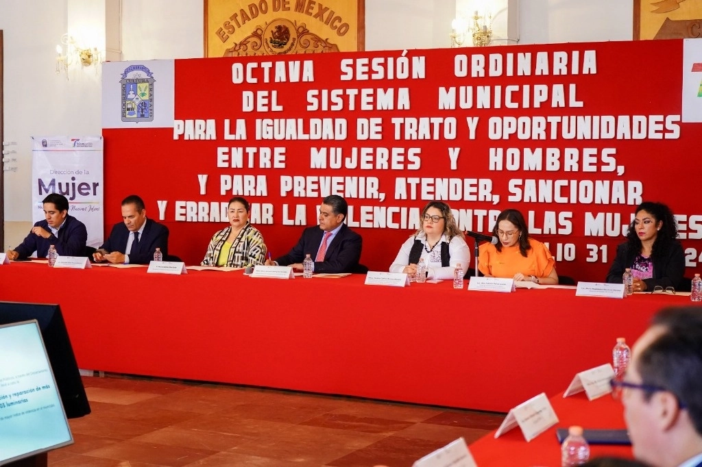 Octava Sesión Ordinaria del Sistema Municipal para la Igualdad de Trato y Oportunidades entre Mujeres y Hombres en Edomez. Foto La Jornada