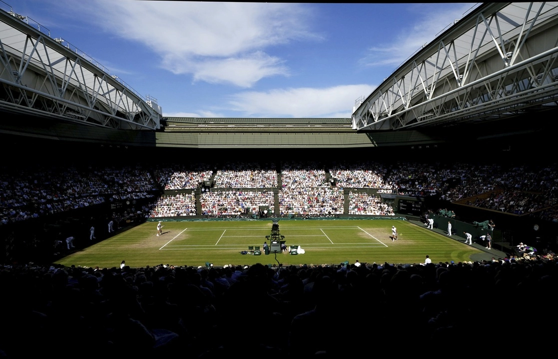 Para llenar el hueco en el calendario que ha dejado la cancelación de los eventos de China, la ATP dijo que ha concedido licencias para eventos de un solo año a seis torneos ATP 250. Foto Ap / Archivo