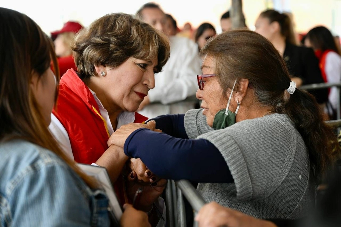 La precandidata de Morena a la gubernatura del Edomex durante un acto proselitista este jueves. Foto La Jornada