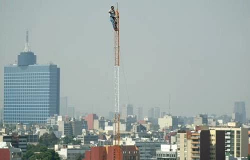 Las telecomunicaciones han adquirido un papel determinante en el Producto Interno Bruto del país. Foto Marco Pelaez
