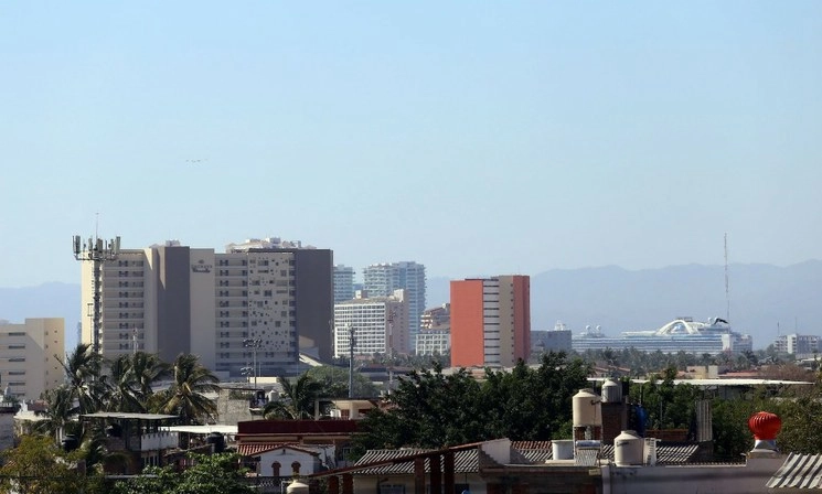 La pandemia de Covid-19 disparó el consumo de agua en los hogares del municipio hasta en un 30 por ciento. Foto La Jornada / Archivo