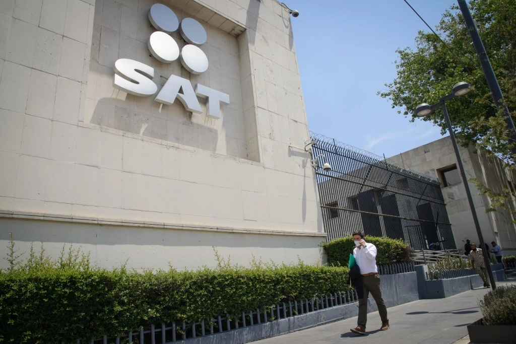 Instalaciones del Servicio de Administración Tributaria en la CDMX. Foto Cuartoscuro / archivo

