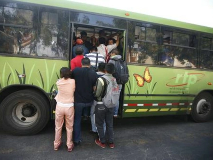RTP informó que en diciembre de este año recibirá 87 autobuses nuevos más que ahora se encuentran en producción. Foto Carlos Ramos Mamahua / Archivo