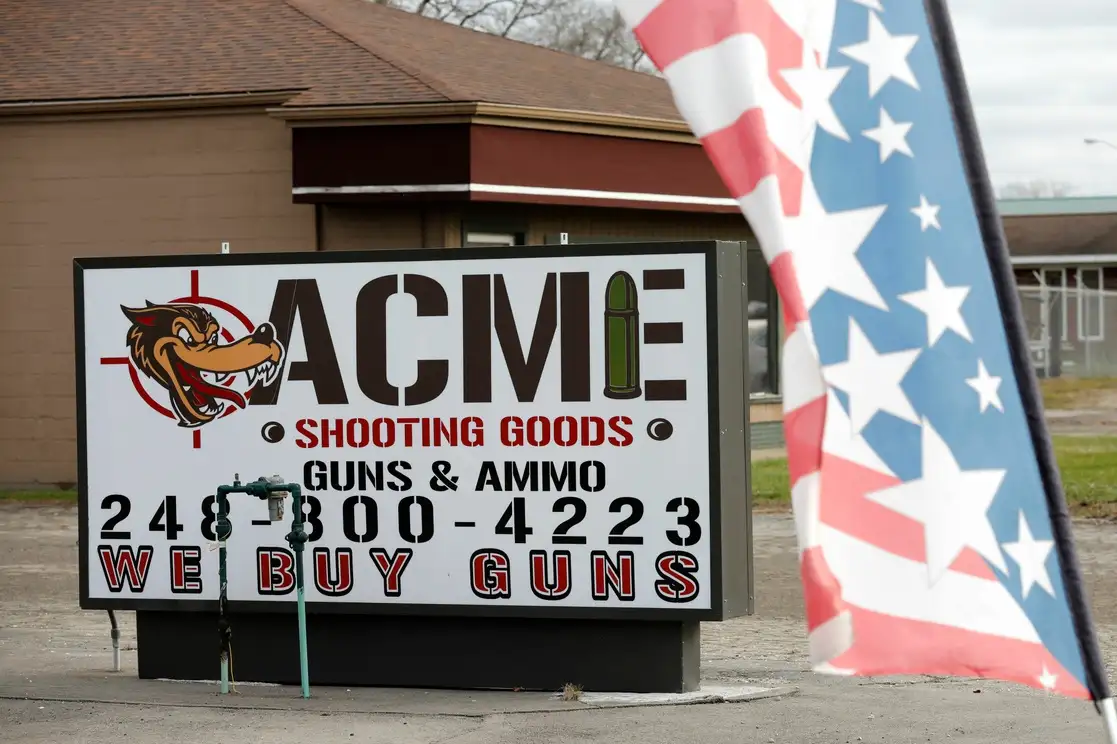 La venta de armas en Estados Unidos creció durante la pandemia, de acuerdo con los Centros de Control de Enfermedades y Prevención. Foto Afp