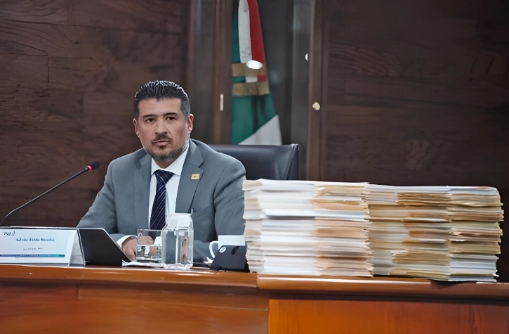 Adrián Alcalá, comisionado presidente del Inai, en imagen de archivo. Foto Cristina Rodríguez