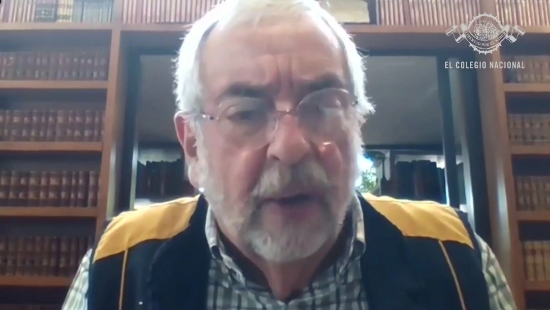 Enrique Graue señaló que si bien esta facultad se encuentra inscrita en rango constitucional, eventualmente aparecen intereses ajenos que buscan influir en las universidades, el 19 de junio de 2021. Imagen tomada del Twitter de @ColegioNal_mx