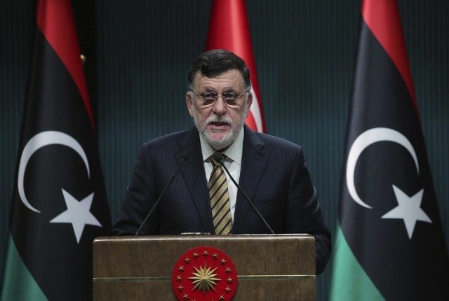 Fayez al Sarraj, lider del el Gobierno de Unión Nacional (GNA) llamó a realizar elecciones parlamentarias en marzo. Foto Ap 
