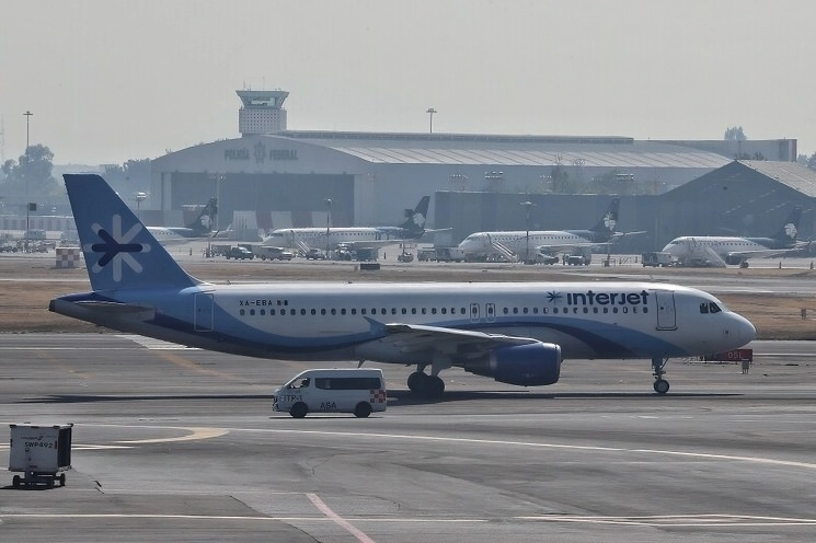 La Junta Federal de Conciliación y Arbitraje autorizó el proceso de remate de bienes de Interjet. Foto Marco Peláez / Archivo