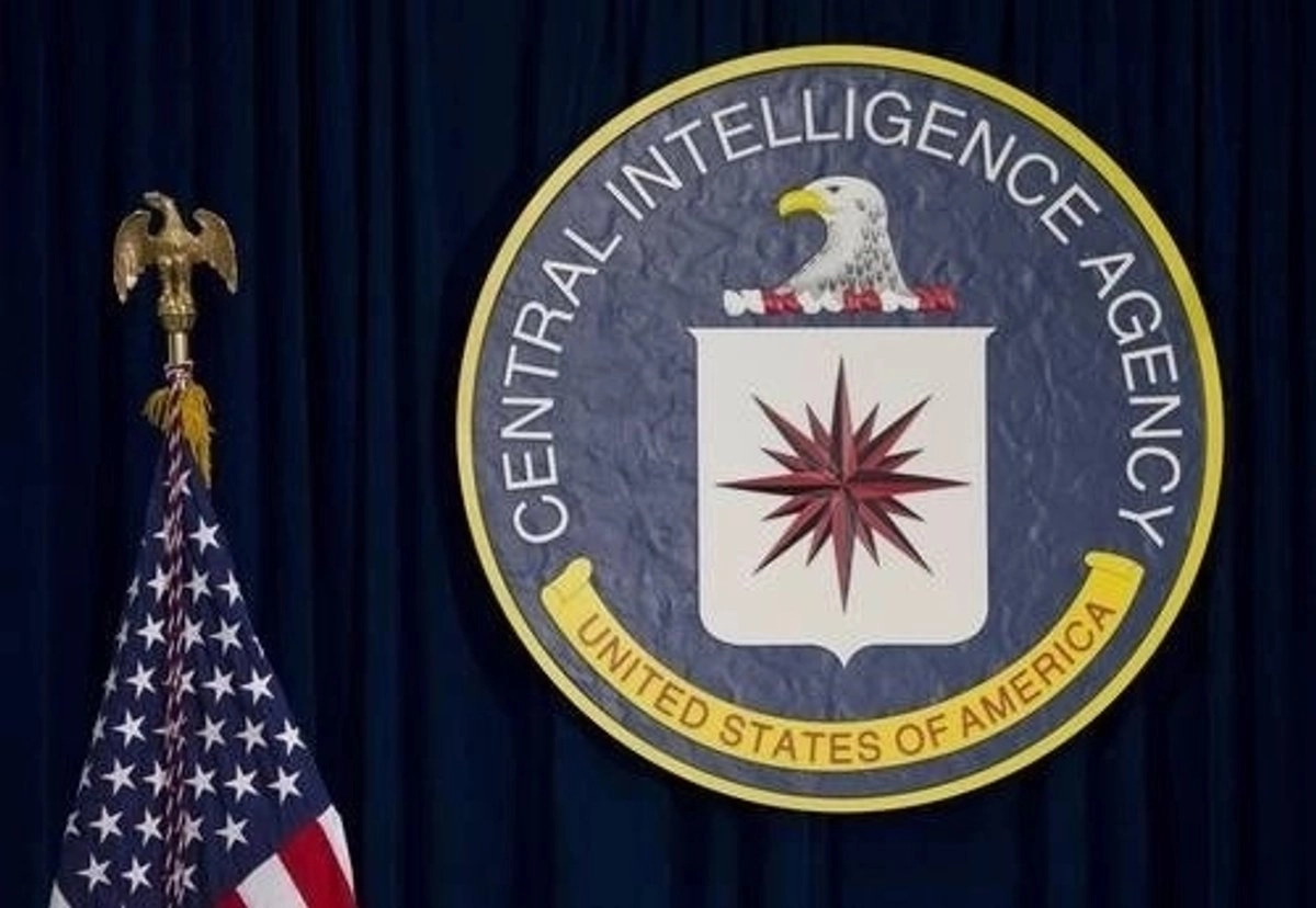 El presidente de EU, Donald Trump, señaló que una de las razones por las que autorizó a la CIA operar en Venezuela es por el tráfico de drogas desde el país sudamericano. Foto 