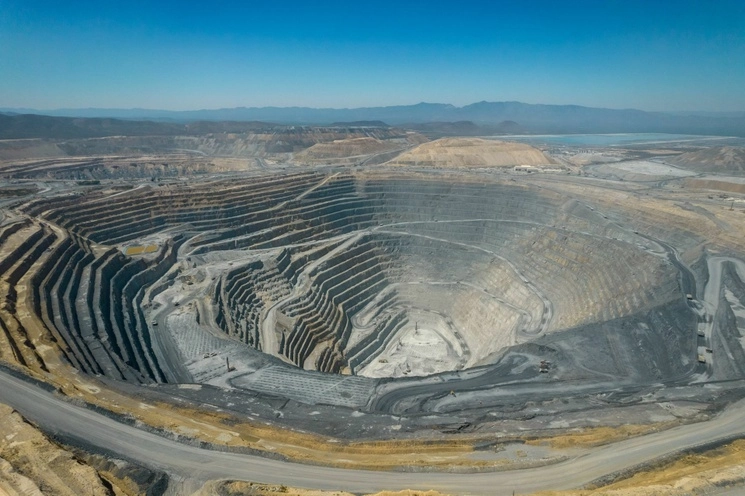 Vista aérea de uno de los “tajos” de la minera a cielo abierto anglo-canadiense Newmont-Goldcorp, ubicada en el municipio de Mazapil, Zacatecas. Foto Cuartoscuro / Archivo