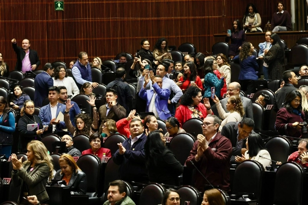 Aspecto de la sesión en la Cámara de Diputados donde se aprobó en lo general la llamada “supremacía constitucional”, mediante la cual se modificaron los artículos 105 y 107 de la Carta Magna, el 30 de octubre de 2024. Foto Luis Castillo