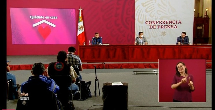 Aspectos de la conferencia de este jueves en Palacio Nacional.  Foto Presidencia