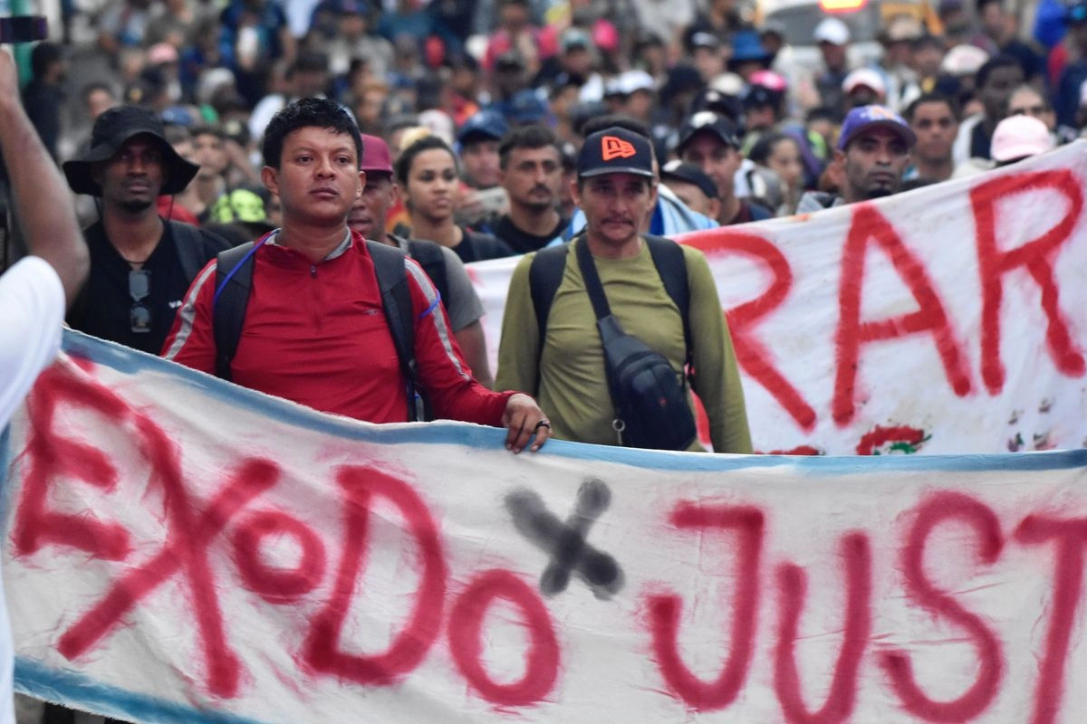 Avanza caravana migrante. Foto