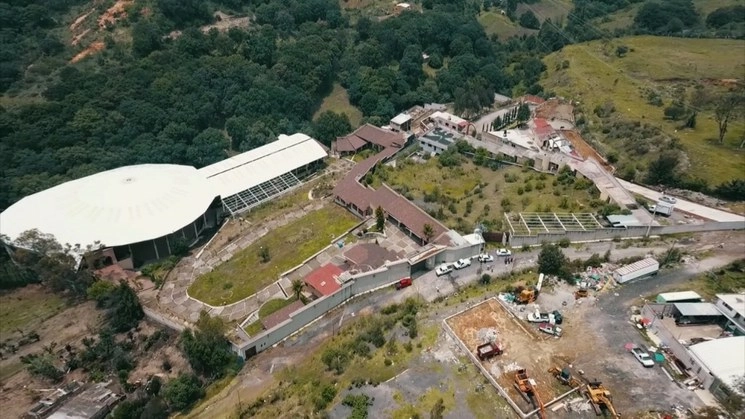 El rancho "Los Tres García" fue decomisado al crimen organizado y donado para la construcción de una universidad pública. Foto 'La Jornada'