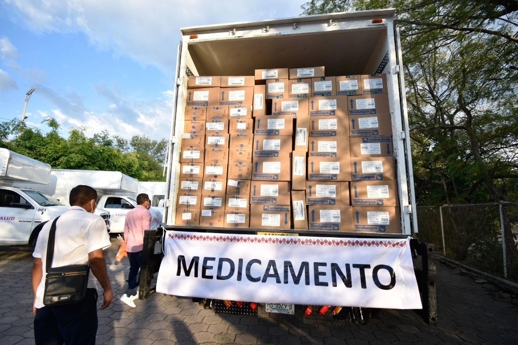 A través de la plataforma http://patenteyfuenteunica25-26.adyt.gob.mx/ proveedores podrán descargar y revisar las claves identificadas como patente y fuente única sin titular reconocido y en su caso, completar el registro, proporcionando datos de contacto, claves y documentos, informó la depedendencia. Foto Cuartoscuro / Archivo 