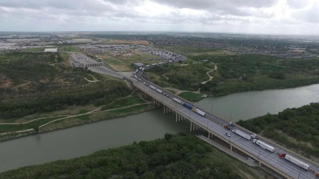 "La instalación de la Agencia Nacional de Aduanas en Nuevo Laredo será un detonante en desarrollo económico y comercio exterior para Nuevo Laredo y toda la región". Foto Carlos Figueroa