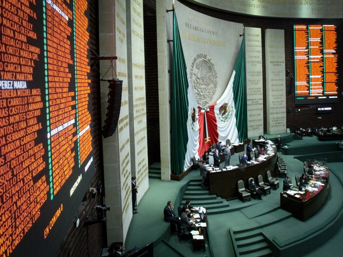 Sesión ordinaria semipresencial de la Cámara de Diputados de ayer. Foto Cuartoscuro