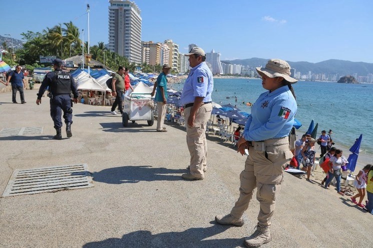 Acapulco es uno de los destinos turísticos donde se realizan obras de mejoramiento urbano. Foto Cuartoscuro