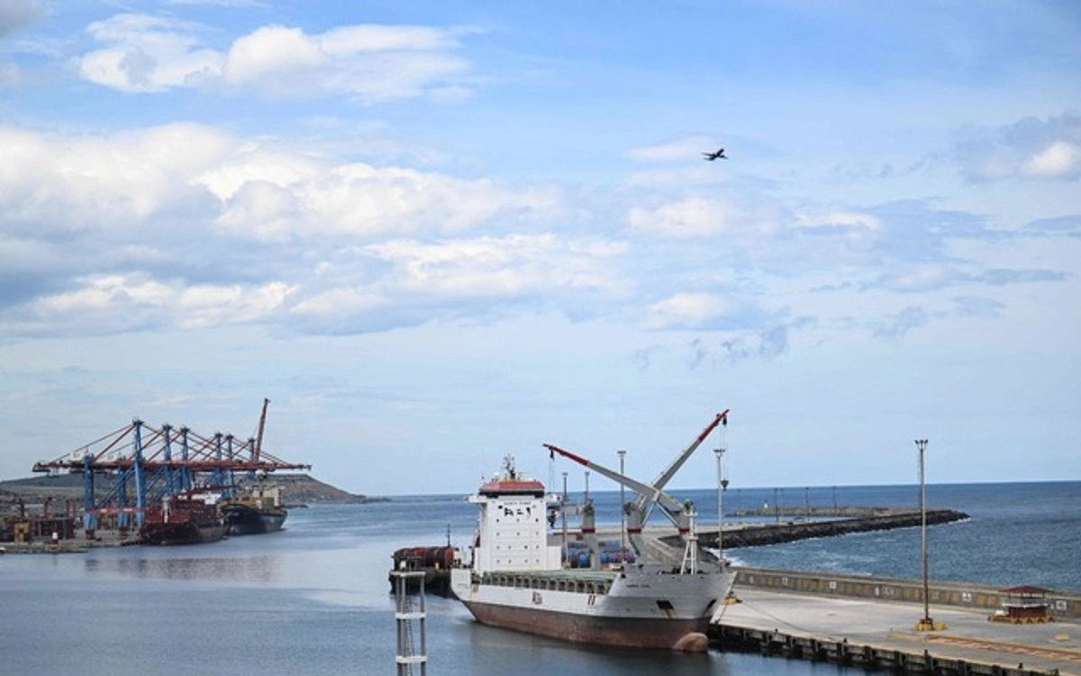 Al menos dos aviones bombarderos B1-B, de origen estadunidense,  fueron detectados mientras realizaban un sobrevuelo en las costas de Venezuela. Foto