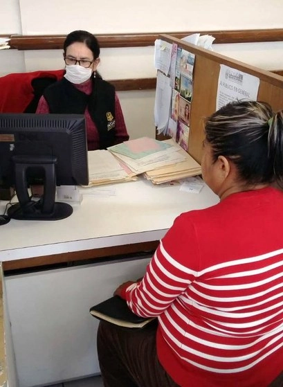 Trabajadores del Gobierno de Baja California laboran “con las medidad máximas de higiene y seguridad” ante el Covid-19. Foto tomada de Twitter @BCGobierno