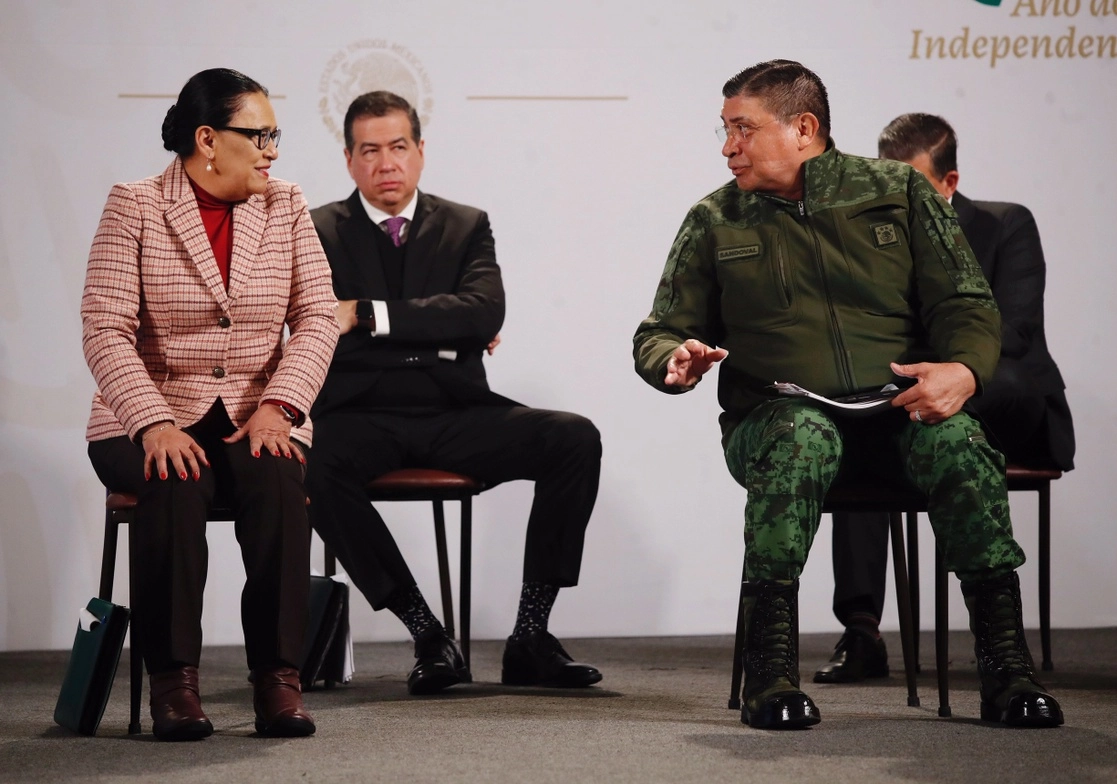 La secretaria de Seguridad y Protección Ciudadana, Rosa Icela Rodríguez, presentó este lunes en la conferencia matutina en Palacio Nacional el informe mensual de incidencia delictiva. Foto Cristina Rodríguez