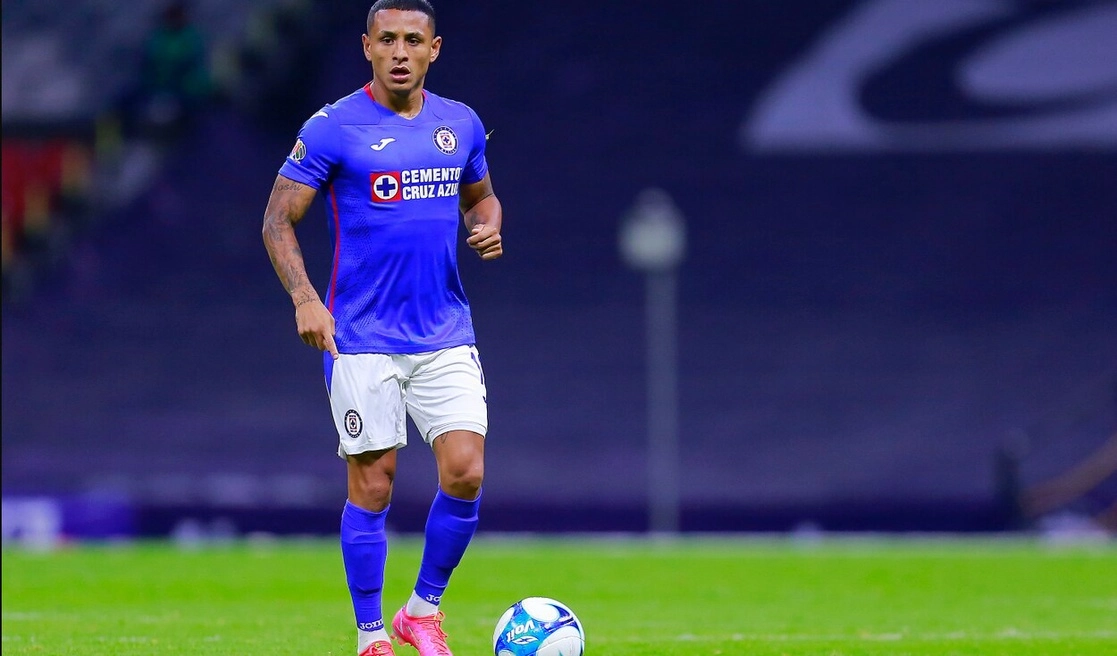 Cruz Azul desdeñó la posibilidad de hacer historia, como hubiera ocurrido en caso de lograr su decimotercera victoria. Foto Jam Media