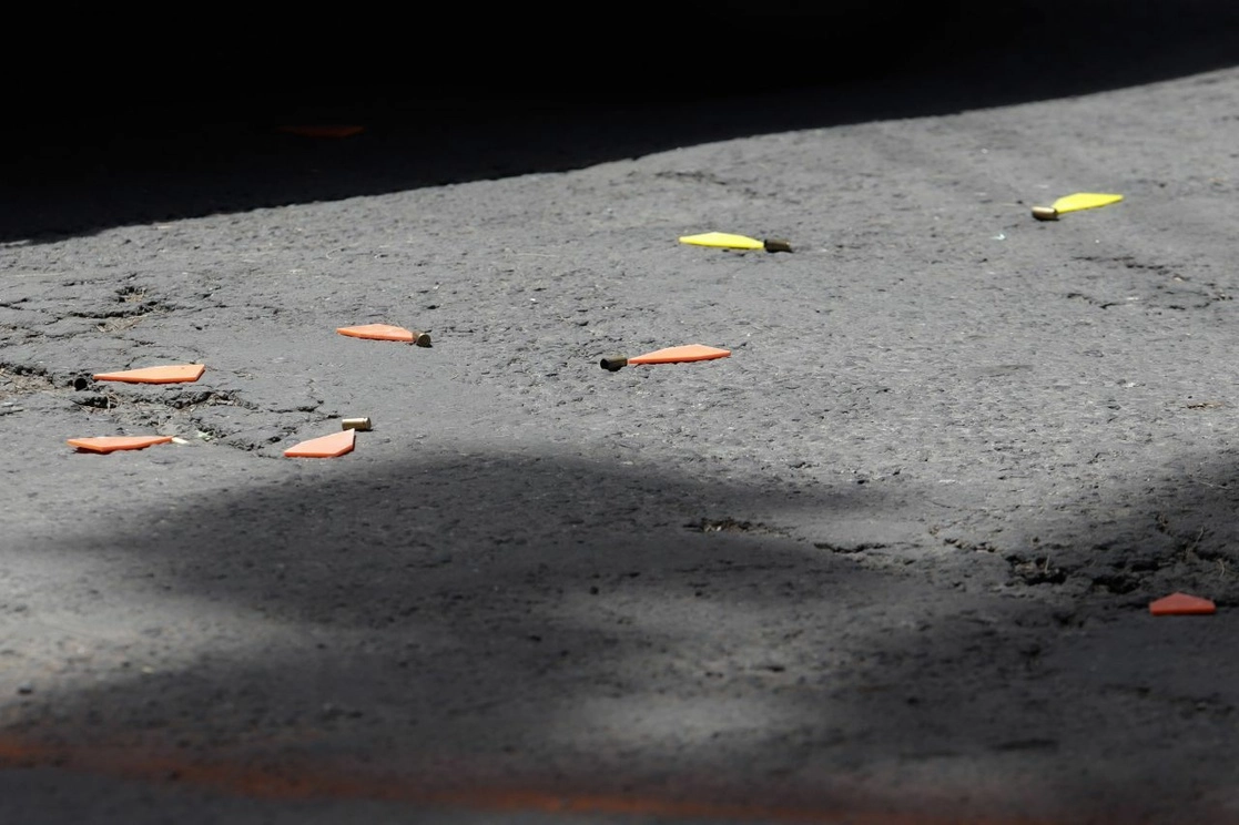 Casquillos en el suelo tras una balacera en imagen de arcjivo. Foto Mireya Novo/ Cuartoscuro