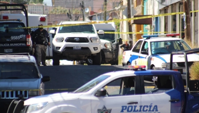 El dos de marzo, la Fiscalía General del Estado informó que arrestó a 25 extorsionadores del cártel Santa Rosa de Lima (CSRL), responsables de balear negocios de la ciudad de Irapuato.