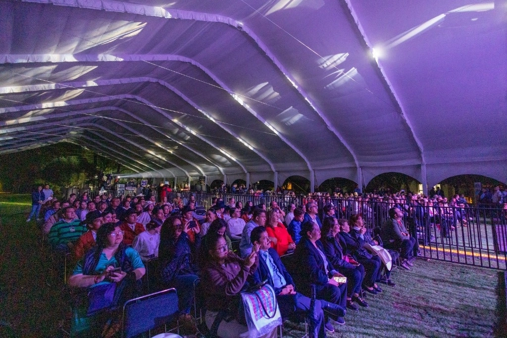 “Esta celebración llevada a cabo a lo largo de 2024, nos ha permitido reflexionar sobre lo que somos en Nuevo León y cómo nos insertamos en la narrativa nacional". Foto @CC_LosPinos