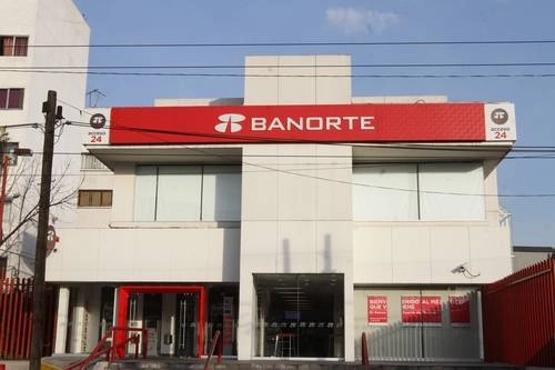 Sucursal de Banorte en la Ciudad de México, en imagen de archivo. Foto Roberto García Ortiz