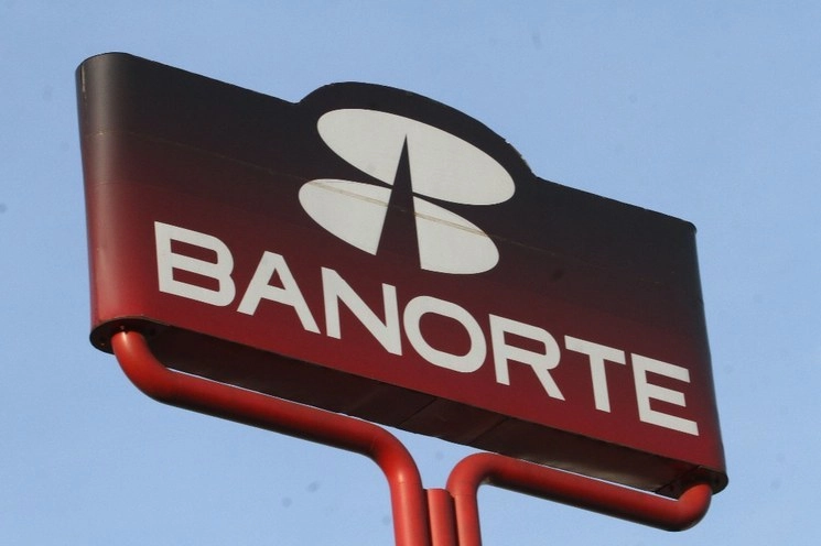 Banorte anunció que firmó un acuerdo de cooperación junto con la agencia de crédito de exportación oficial de Dinamarca EFK. Foto Roberto García Ortiz