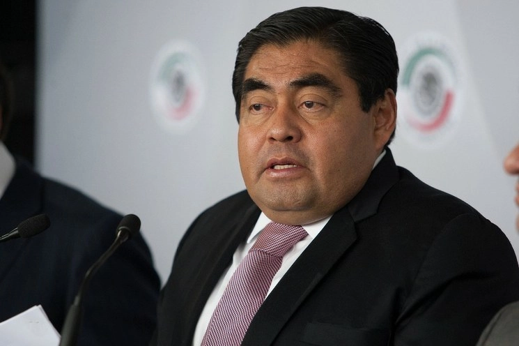 Miguel Barbosa, gobernador de Puebla. Foto Cristina Rodríguez / Archivo