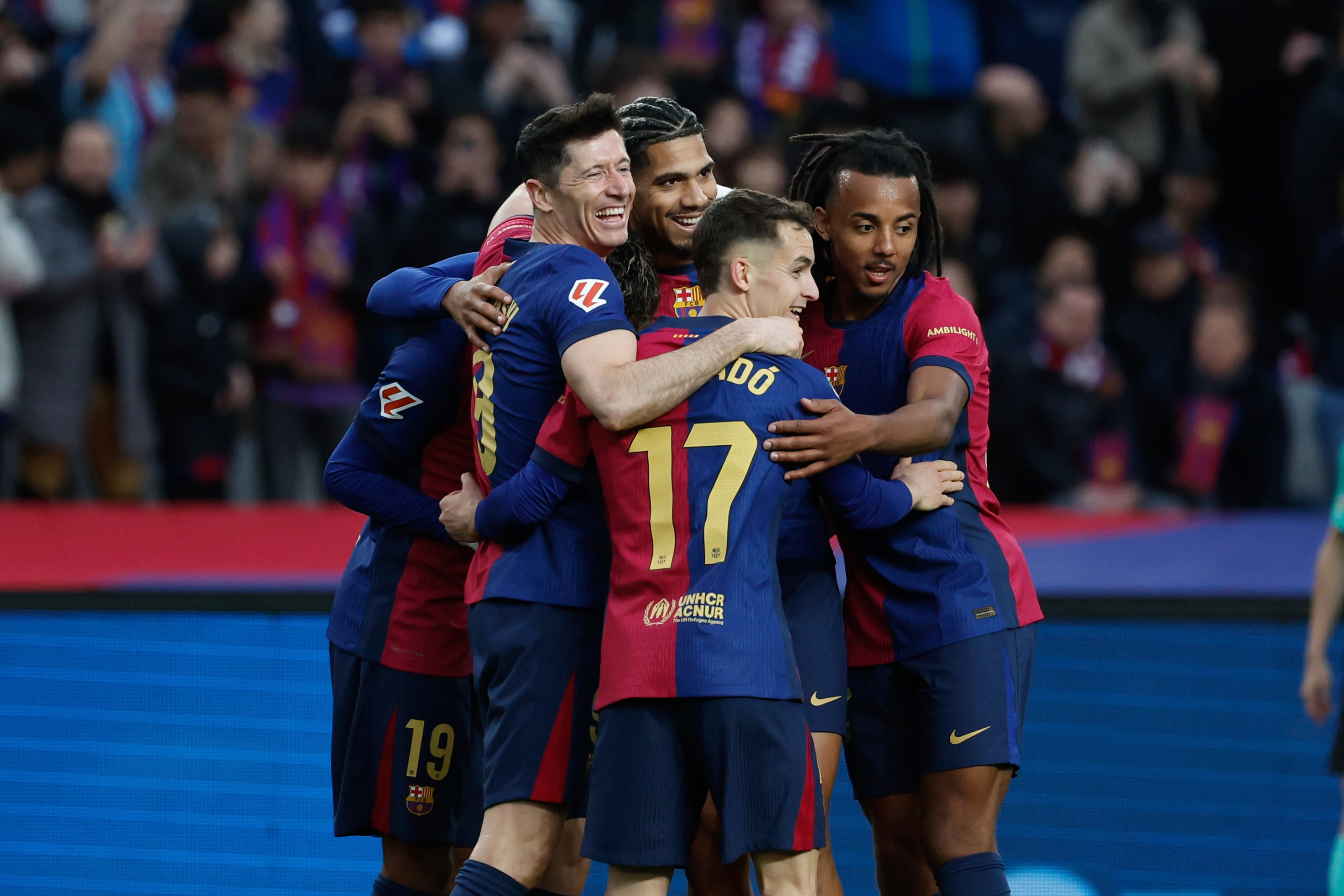 Roberto Lewandowski anotó ante Real Sociedad su gol número 21 del torneo. Foto 
