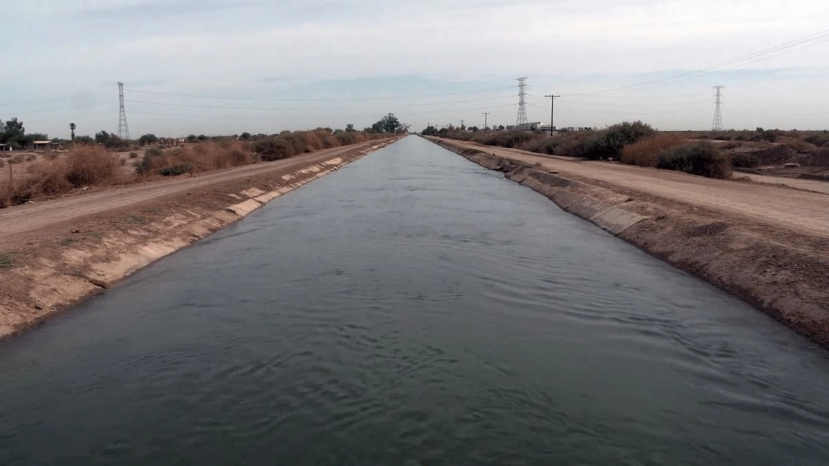 Este distrito, que corre por todo el Valle de Mexicali y se extiende hasta San Luis Río Colorado, en Sonora, es el único que no firmó el Plan Hídrico Nacional propuesto por el gobierno federal para reordenar en todo el país las concesiones de agua. Foto
