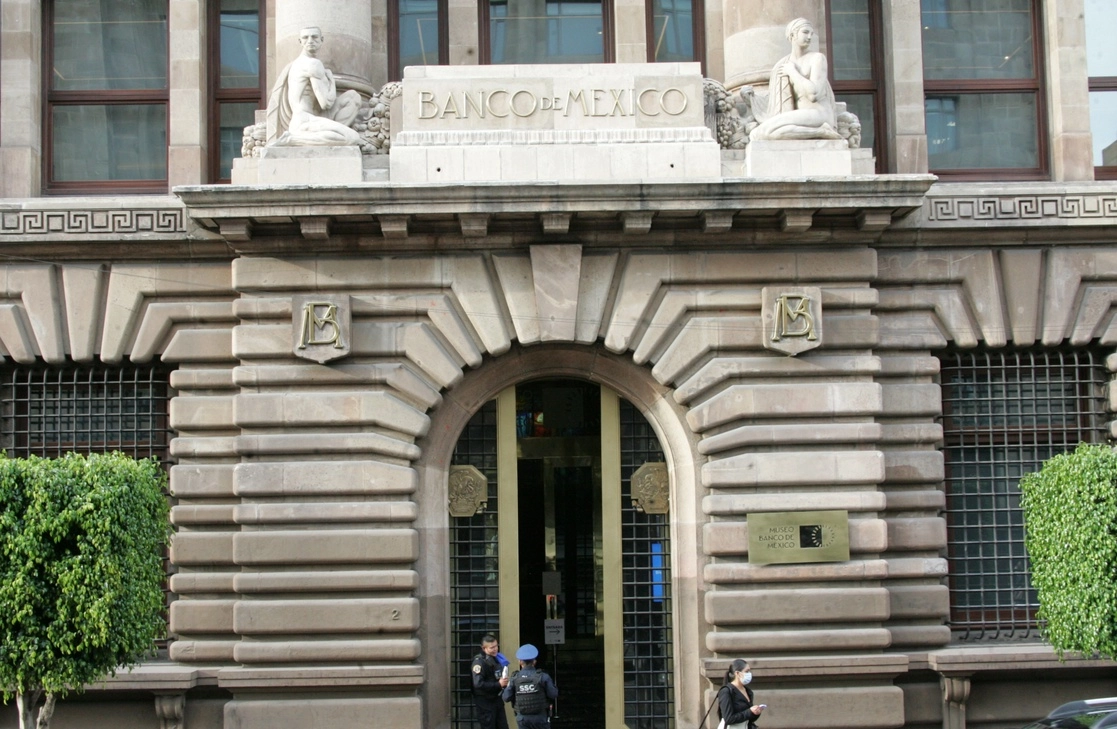 Sede del Banco de México, en el Centro Histórico de la capital del país, en imagen del 22 de marzo de 2022. Foto Roberto García Ortiz