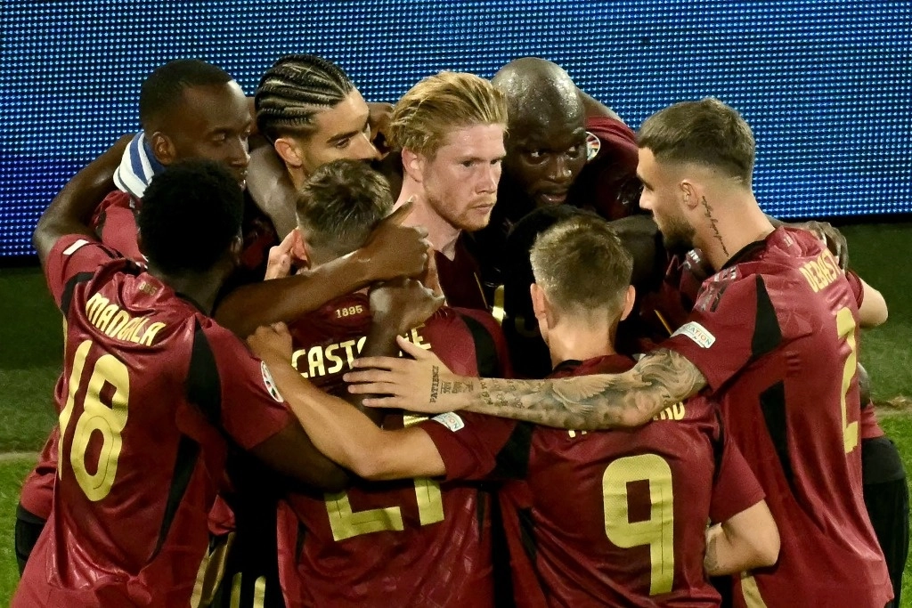 La selección de Bélgica celebra la segunda anotación del partido hecha por Kevin de Bryune. Foto Afp 