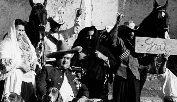 Fotograma de la cinta ‘Reed, México insurgente’ de 1970, dirigida por Paul Leduc. Imagen tomada del sitio https://www.filmoteca.unam.mx/