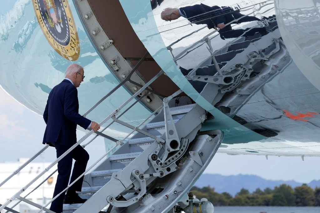 El presidente de Estados Unidos, Joe Biden, en el aeropuerto internacional de Las Vegas, el 17 de julio de 2024. Foto Ap  