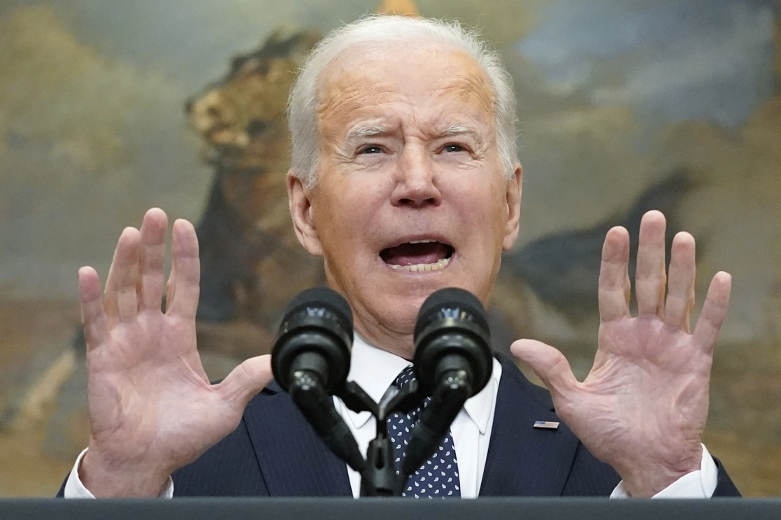Joe Biden, presidente de EU y el mandatario ruso, Vladimir Putin hablaron por teléfono por última vez el 12 de febrero. Foto Ap