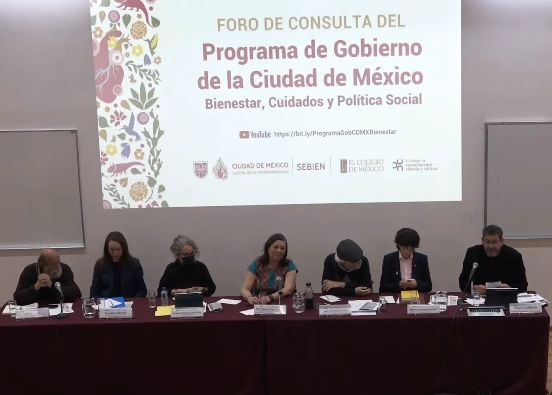 Participantes en el Foro de consulta del programa de gobierno de la Ciudad de México: bienestar, cuidados y política social, organizado por la secretaria de Bienestar de la Ciudad y el Colegio de México. Imagen tomada de la transmisión en vivo 